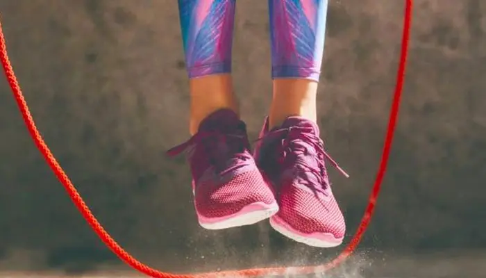 Tek Başına Egzersiz: İp Atlama