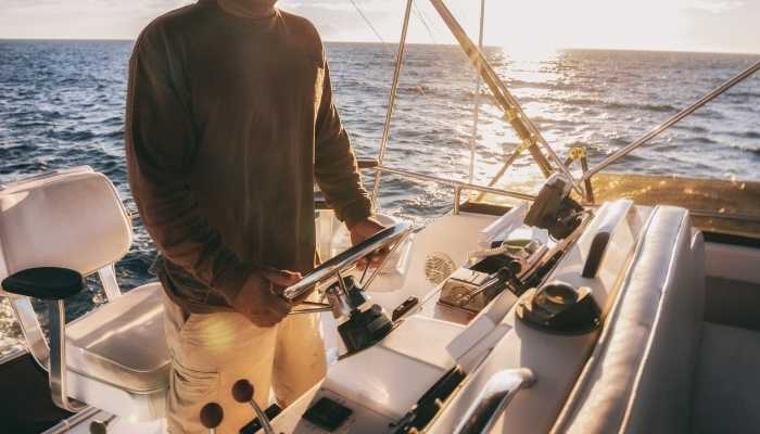 Tekne Ehliyeti Nasıl Alınır?